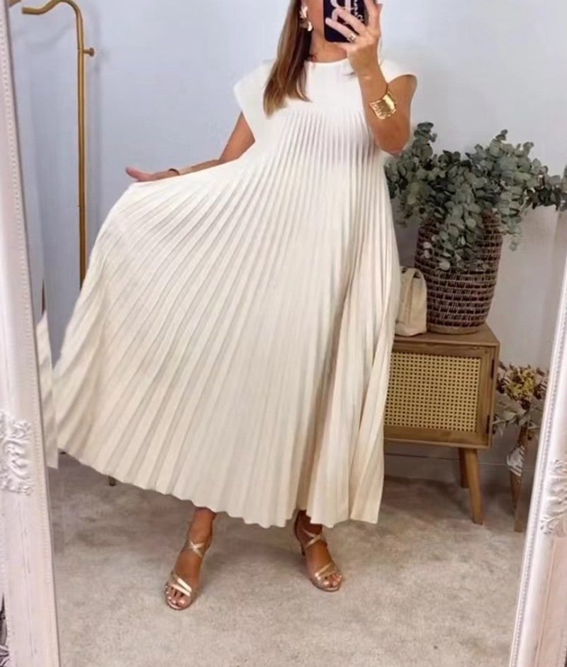 Flowy Short Sleeve White Maxi Dress - Pleated Round Neck Loose Long Dress for Summer - Image 7