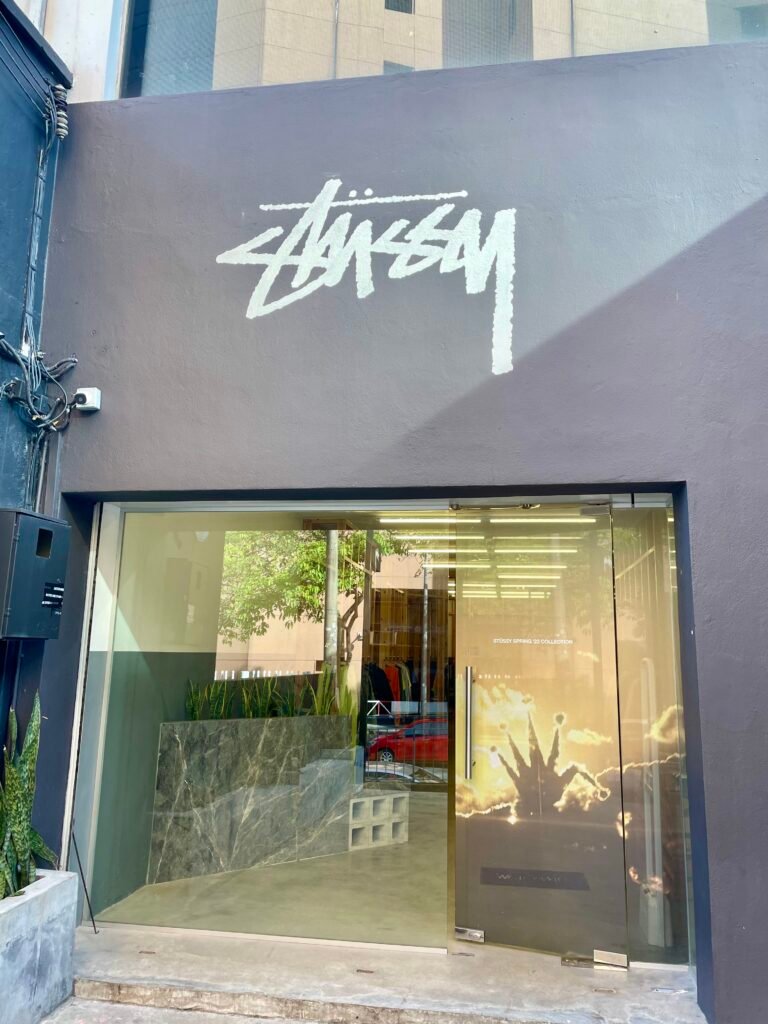 Stussy streetwear logo and style 2026